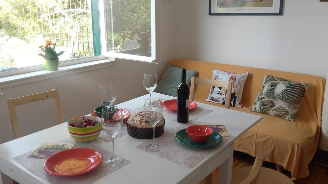 Holiday Home Pavarotti スペタル エクステリア 写真