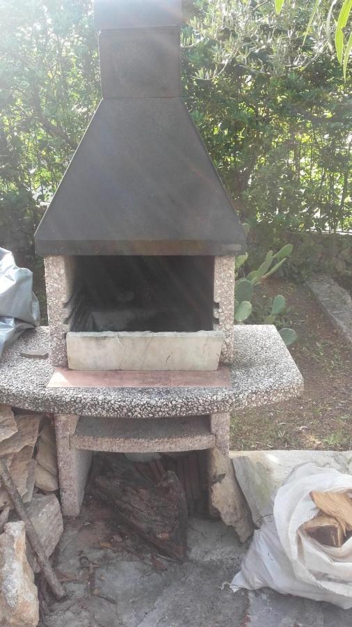 Holiday Home Pavarotti スペタル エクステリア 写真
