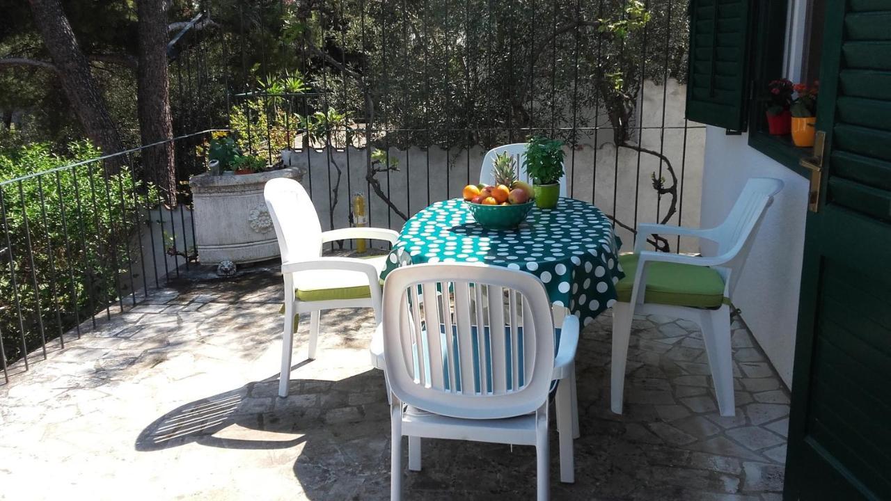 Holiday Home Pavarotti スペタル エクステリア 写真