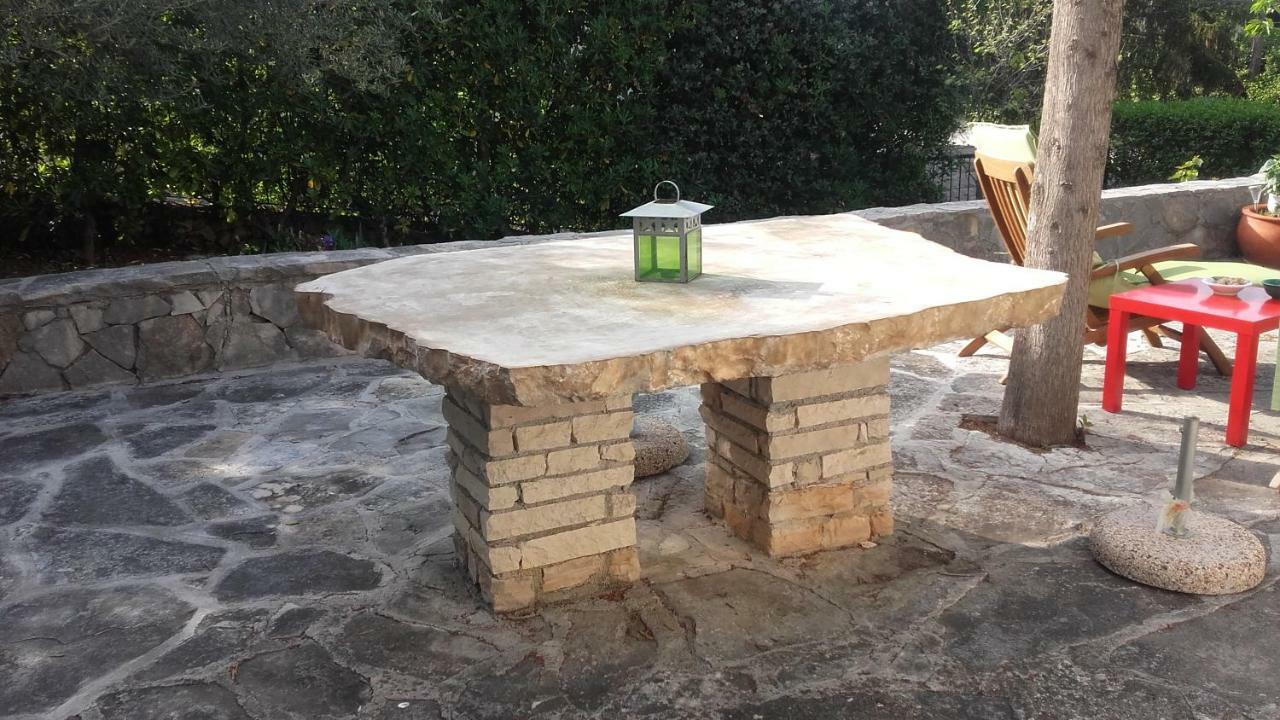 Holiday Home Pavarotti スペタル エクステリア 写真